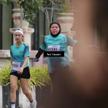 Runner Photo 8865252
