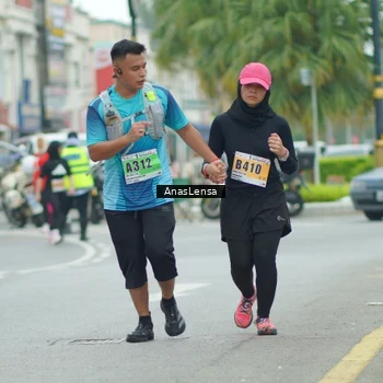 Runner Photo 8865255