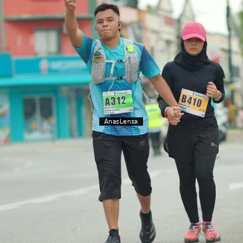 Runner Photo 8865320