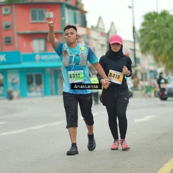 Runner Photo 8865328