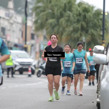 Runner Photo 8865345