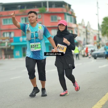 Runner Photo 8865452