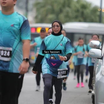 Runner Photo 8865476
