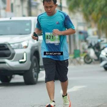 Runner Photo 8865506