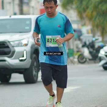 Runner Photo 8865553