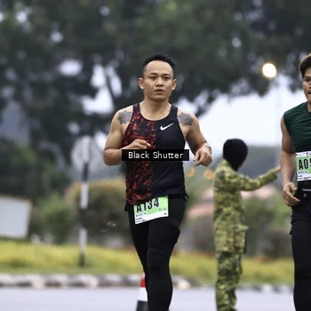 Runner Photo 8865565