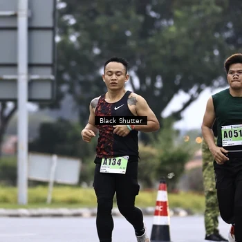 Runner Photo 8865611