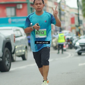 Runner Photo 8865613
