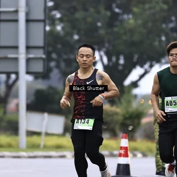 Runner Photo 8865640