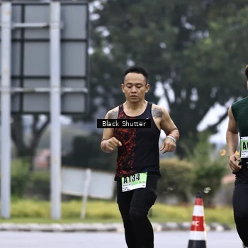 Runner Photo 8865663