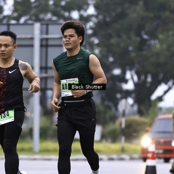 Runner Photo 8865711