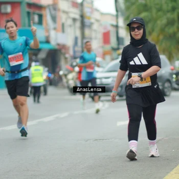 Runner Photo 8865755