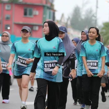 Runner Photo 8865758