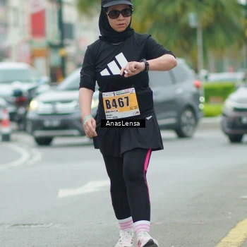 Runner Photo 8865767