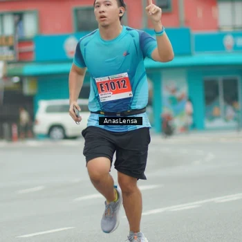 Runner Photo 8865851