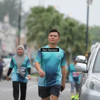 Runner Photo 8865900