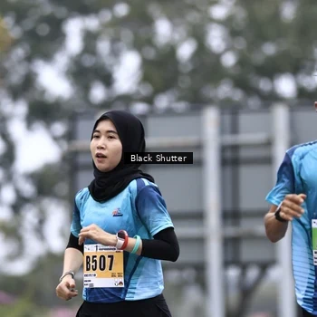 Runner Photo 8865976
