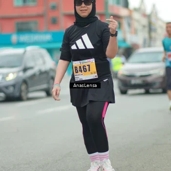 Runner Photo 8866021