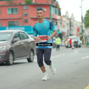 Runner Photo 8866037
