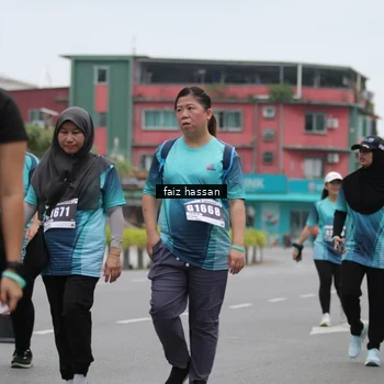 Runner Photo 8866105