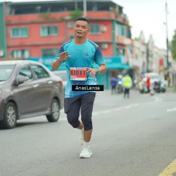 Runner Photo 8866112