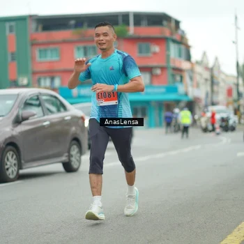 Runner Photo 8866114