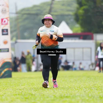 Runner Photo 8866212