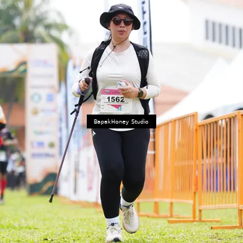 Runner Photo 8866263