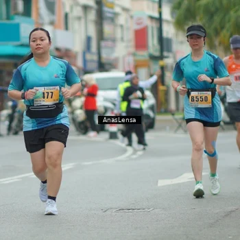 Runner Photo 8866584