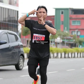 Runner Photo 8866664