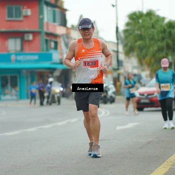 Runner Photo 8866796
