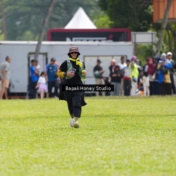Runner Photo 8866951