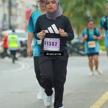 Runner Photo 8866991