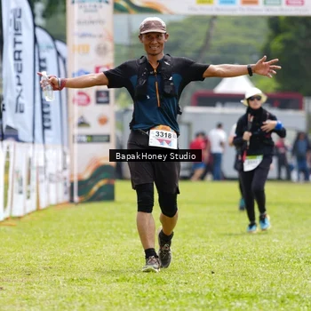 Runner Photo 8867019