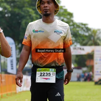 Runner Photo 8867036