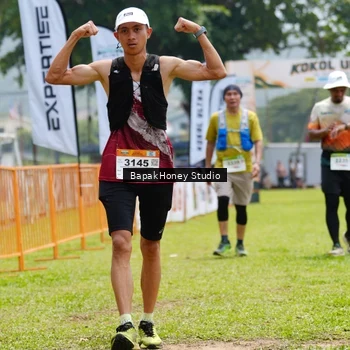 Runner Photo 8867055