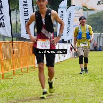 Runner Photo 8867059