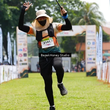 Runner Photo 8867089