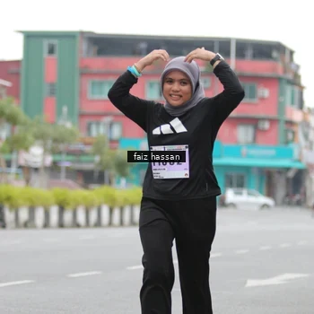Runner Photo 8867095