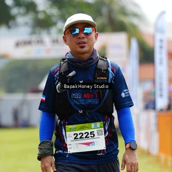 Runner Photo 8867096