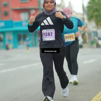 Runner Photo 8867203