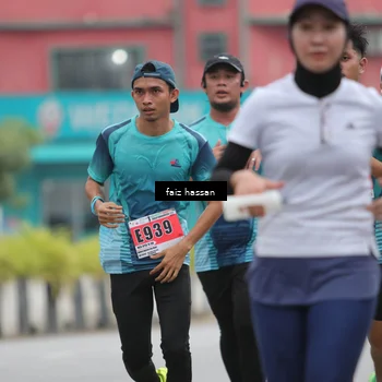 Runner Photo 8867227