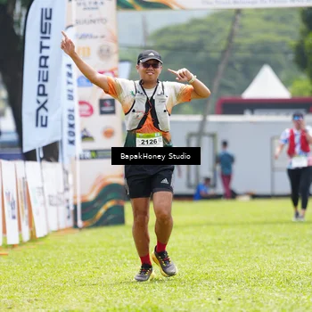 Runner Photo 8867301