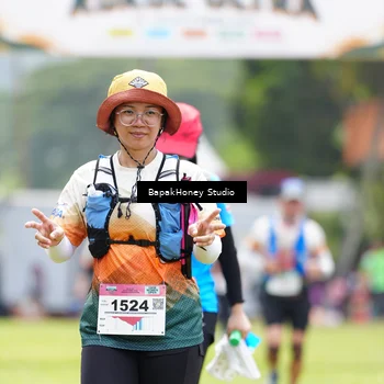 Runner Photo 8867385