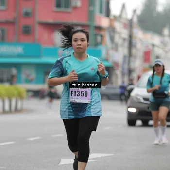 Runner Photo 8867453