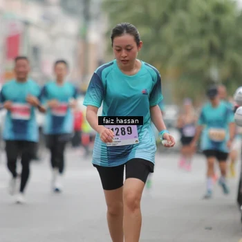 Runner Photo 8867640