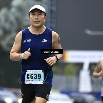 Runner Photo 8867651
