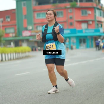 Runner Photo 8867685