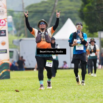 Runner Photo 8867895