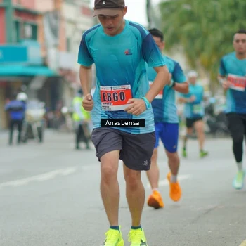 Runner Photo 8867957